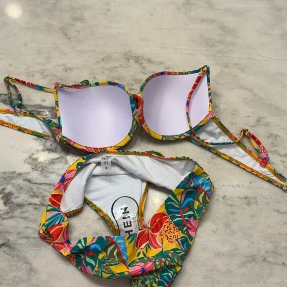 [NWT] Tropical Floral Bikini • SHIEN - Picture 7 of 7
